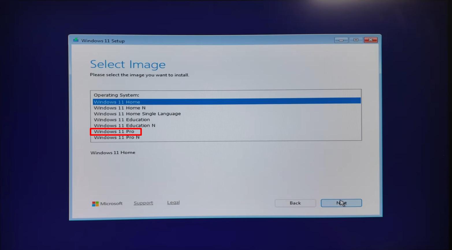 Select image Windows 11 Pro